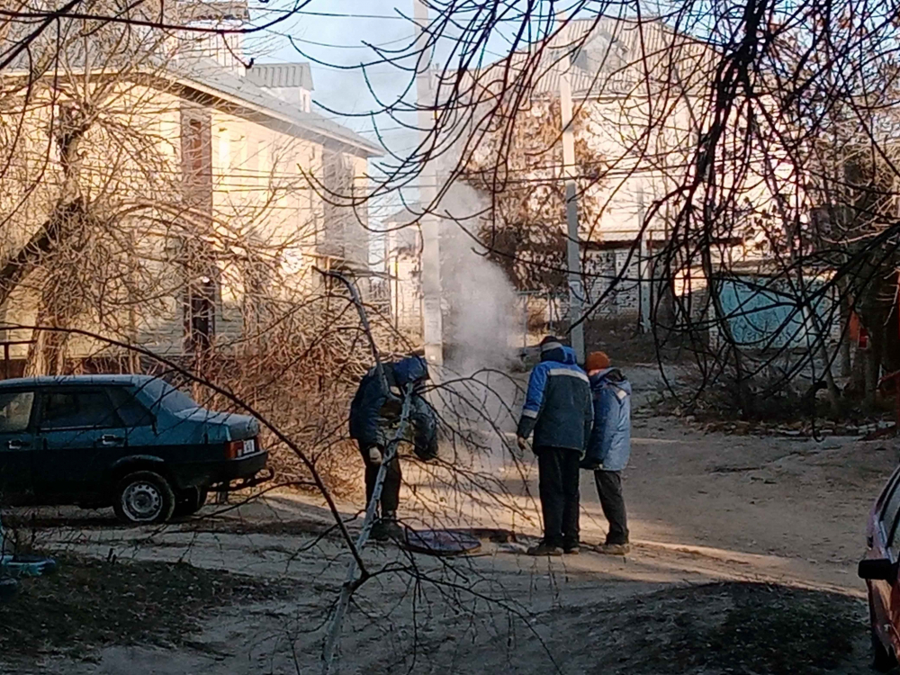 Новости волго. Волгоград зима. Последние новости Волгограда. Донская ЖКХ работа дворники. Волгоград в декабре.