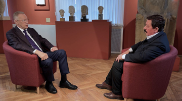 Где учат тех, кто пишет законы?