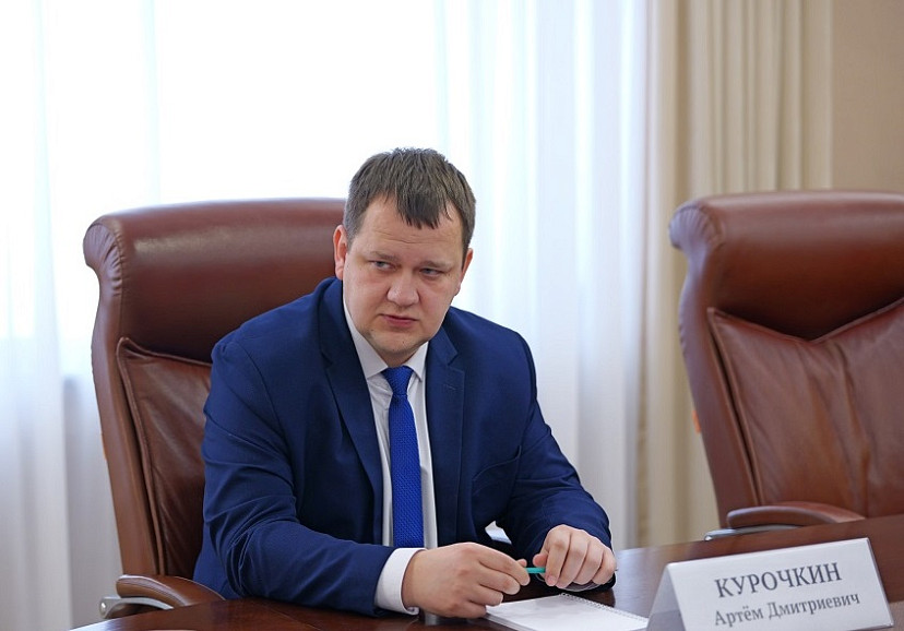 Ленинский район Саратова возглавил Артем Курочкин