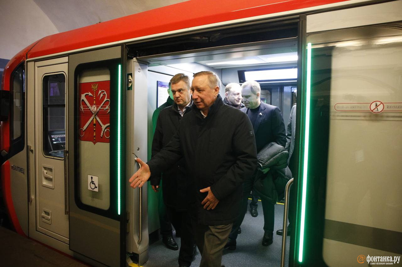 поезд метро балтиец санкт петербург