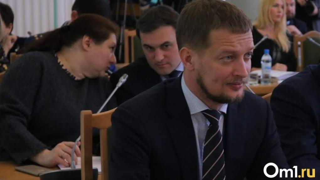 Зампред омского правительства Олег Заремба уходит в отставку