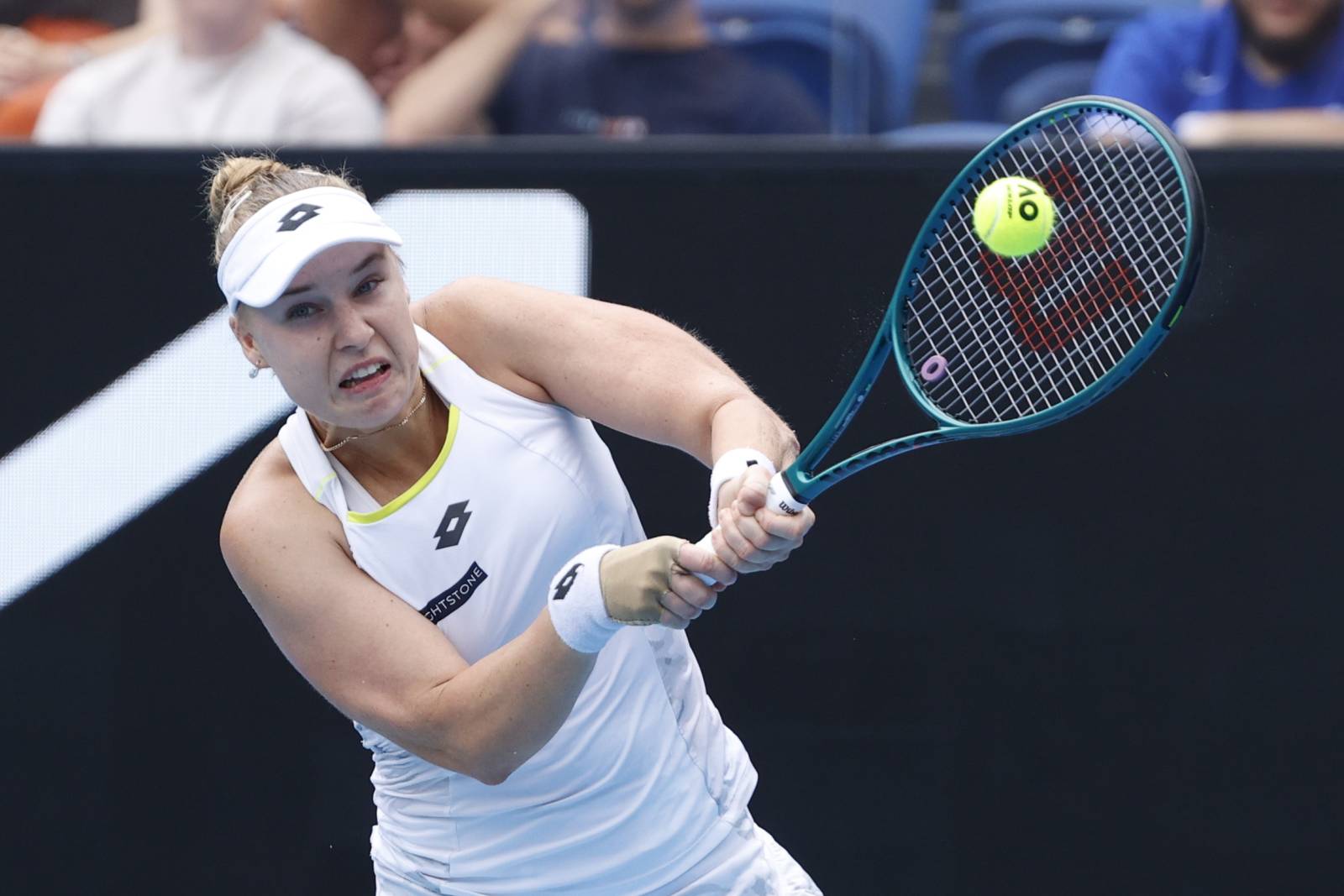 Блинкова обыграла Паке в первом круге турнира в Цзюцзяне