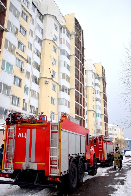 Как бороться с огнём в сложных условиях: практические занятия в Биробиджане