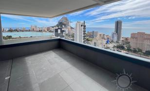 Новая трёхкомнатная квартира в 350 м от моря, Кальп, Аликанте, Испания за 455 000 €