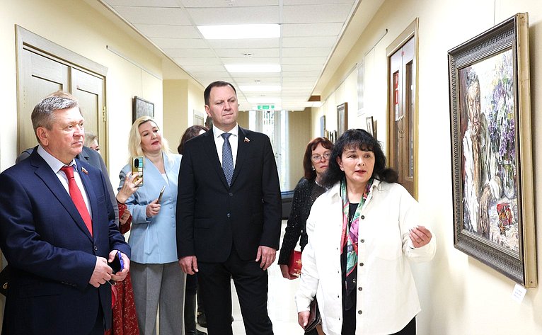 Открытие выставки работ Московского союза художников «Победа за нами»