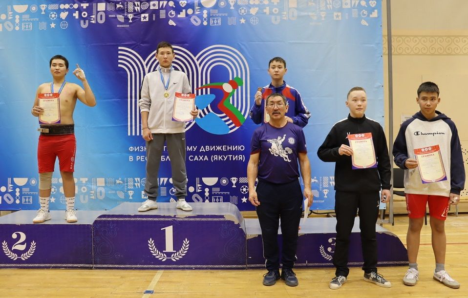 Юные масрестлеры Якутии определили первых кандидатов в сборную команду на Игры 