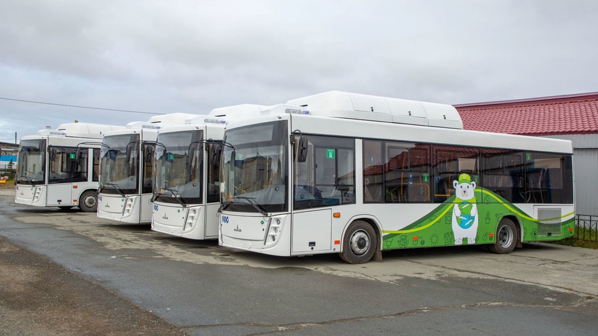 автобусы для янао. муп атп надым. атп надым. автопарк общественного транспорта. автобусы салехард.