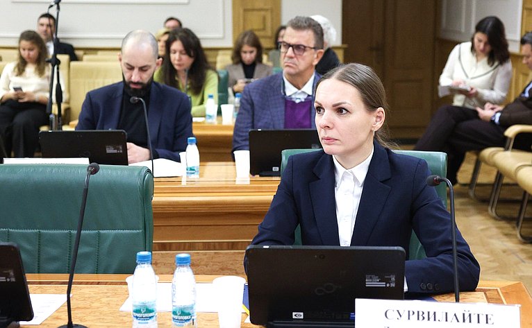 Заседание организационного комитета IV Международного форума «Содружество моды»