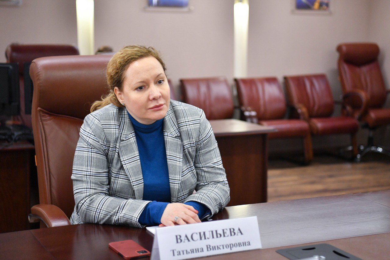 Замы васильевой министра. Васильева зам министра Просвещения.