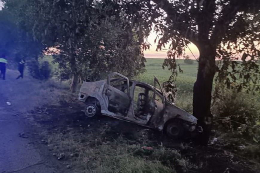 ДТП в Новых Аненах: пятеро в больнице, машина сгорела