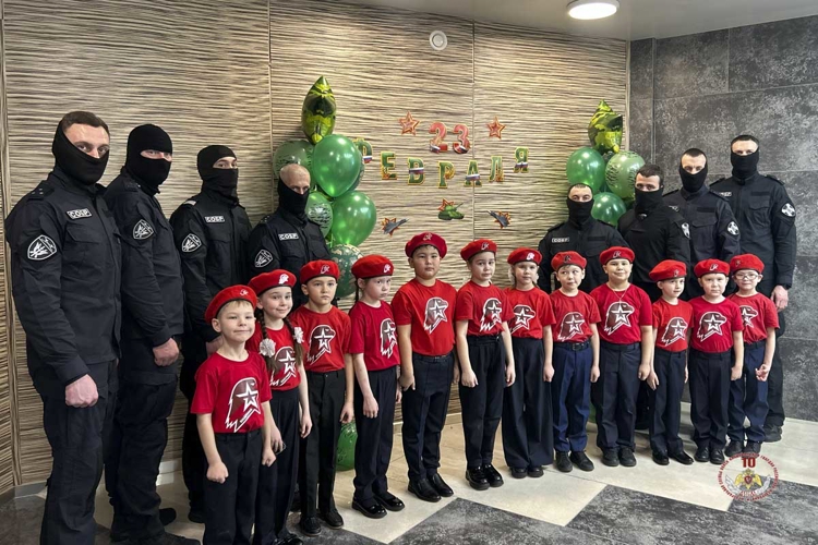 На Ямале росгвардейцы провели патриотические встречи с школьниками ко Дню защитника Отечества