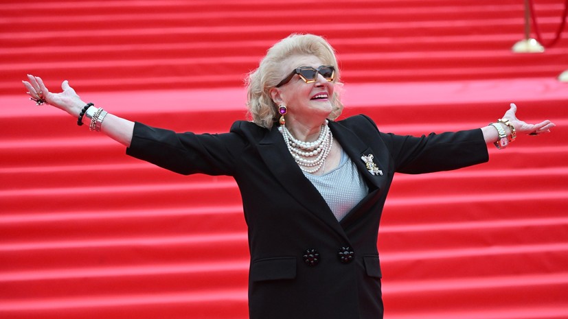 «Я в одночасье делаю всё»: Светлане Дружининой — 90