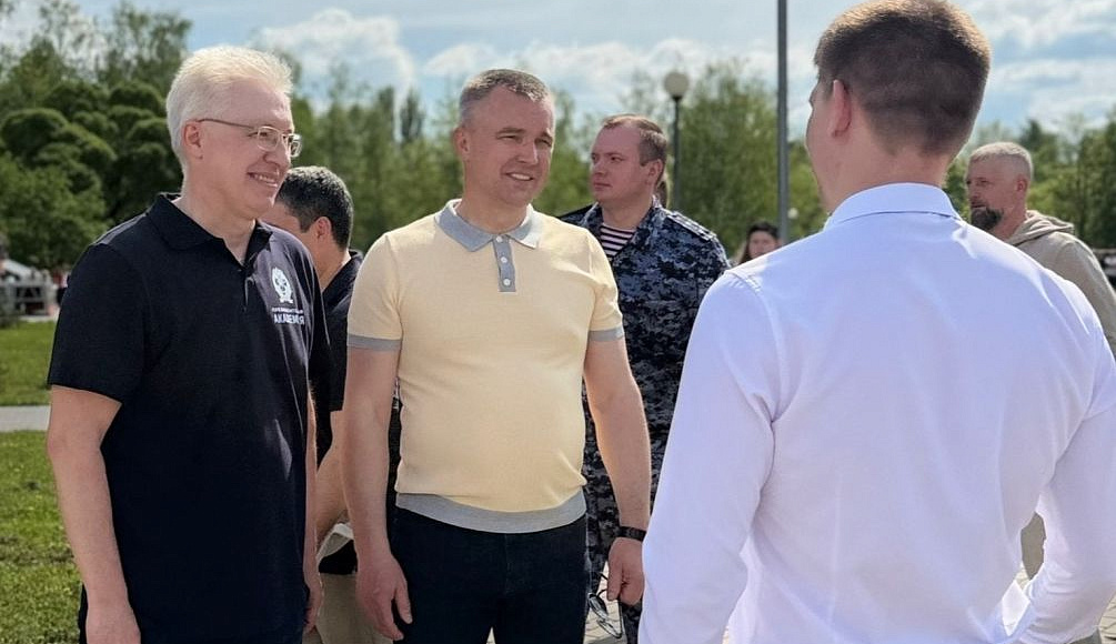 Владимирское отделение АЮР организовало бесплатные консультации на фестивале «Доброспорт»