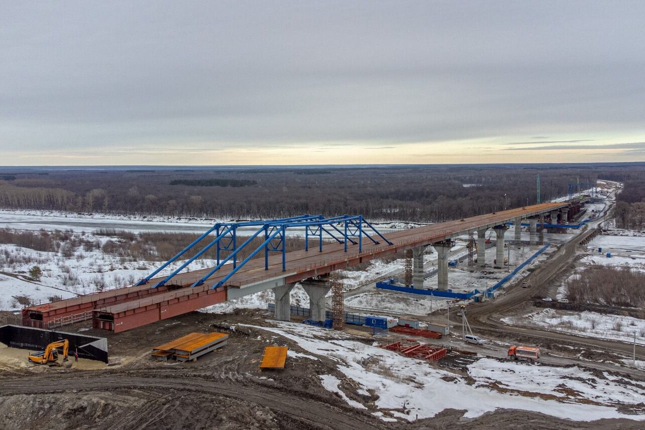 Мост перекрыт. Мост через оку м4. Мост через м2. Мост через м2. Мост в щелково через клязьму.