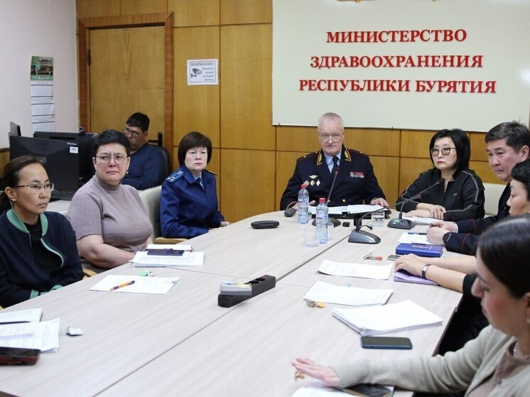 Глава МВД Бурятии провел семинар по кибербезопасности для медиков
