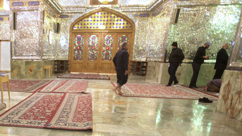 В Иране прошла церемония прощания с жертвами теракта в Ширазе