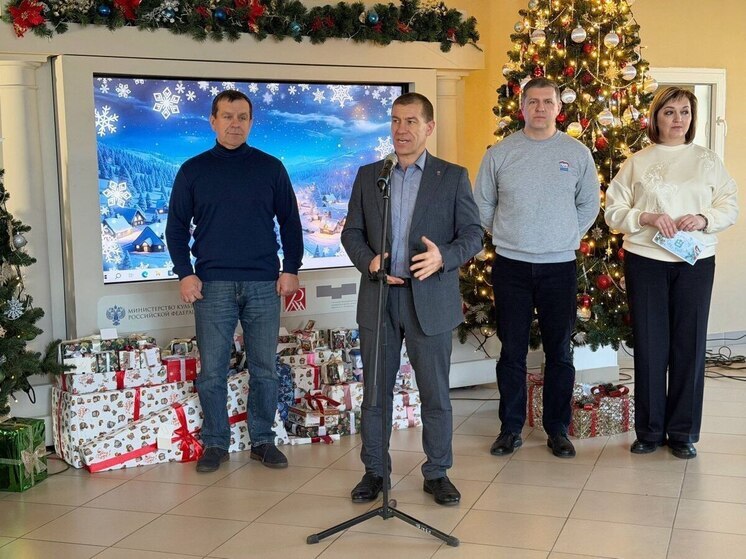 Калужане доставили в Первомайск новогодние чудеса