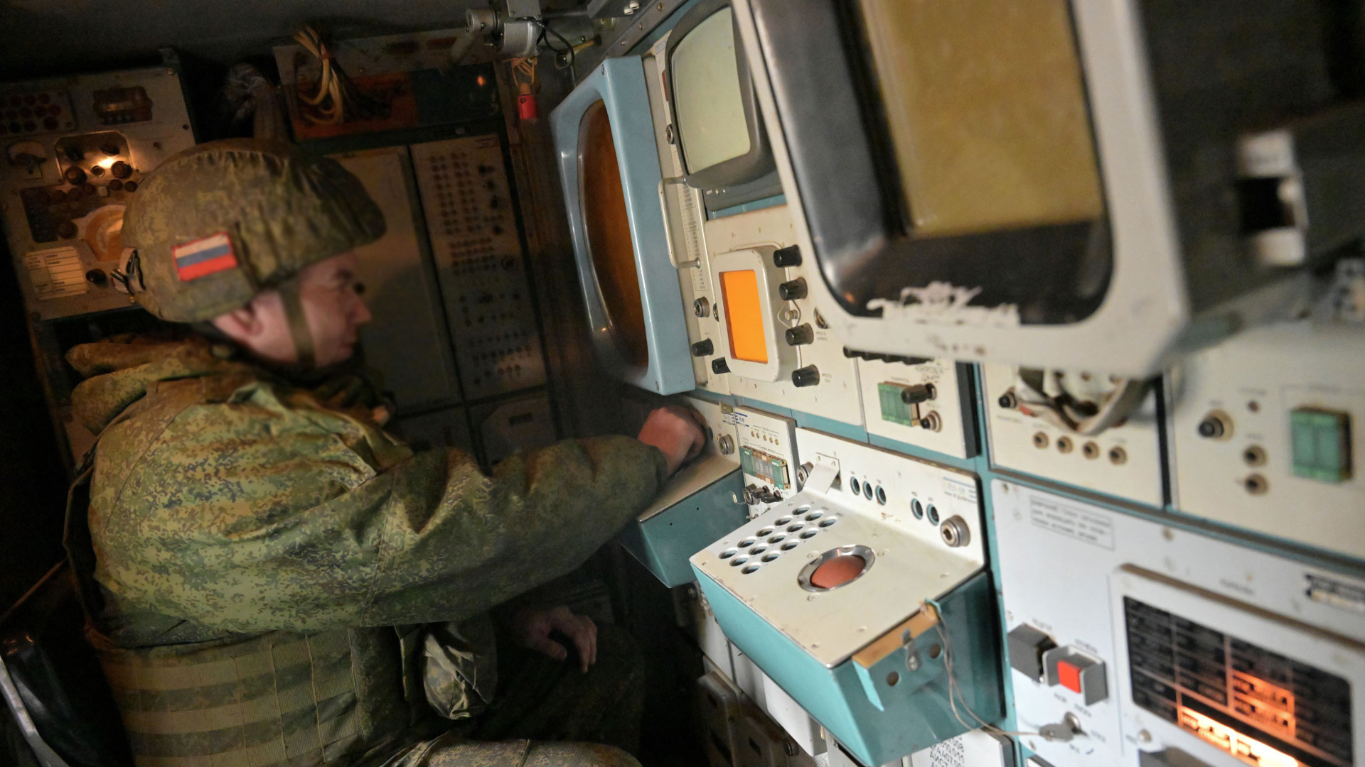 Силы ПВО уничтожили вражеский БПЛА в Брянской области