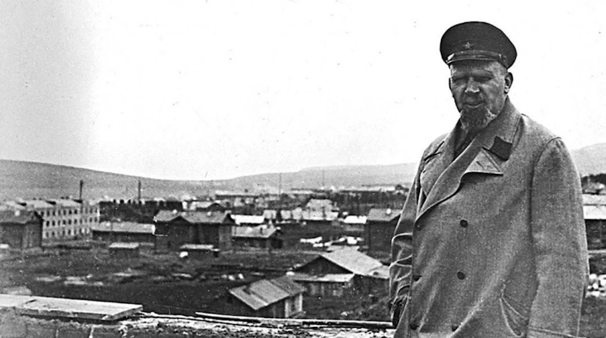 Эдуард Берзин строил Магадан, но мечтал о новом городе вдали от бухты Нагаева — на Колыме из открытых источников