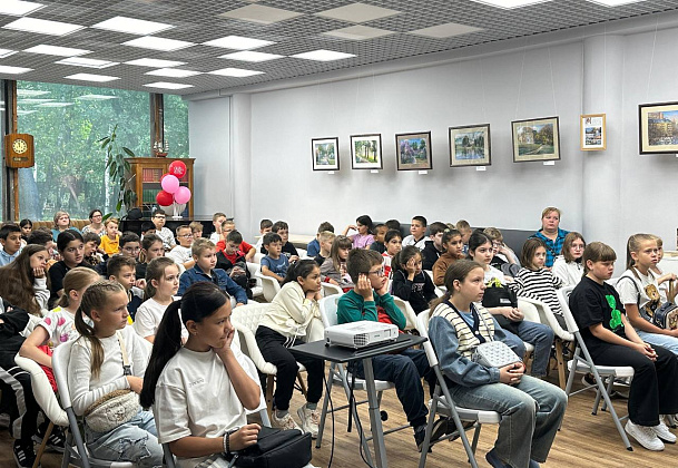 «Не может сердце жить покоем»: лекция к 145-летию Александра Блока