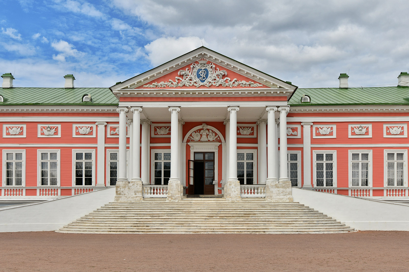 шереметьевский дворец в кусково