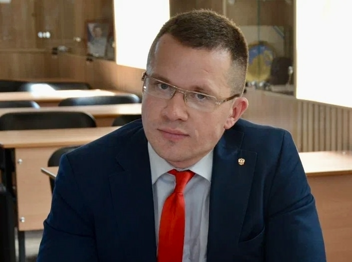 Наливайки в многоэтажках раздражают владимирцев. В Госдуме предложили их закрыть