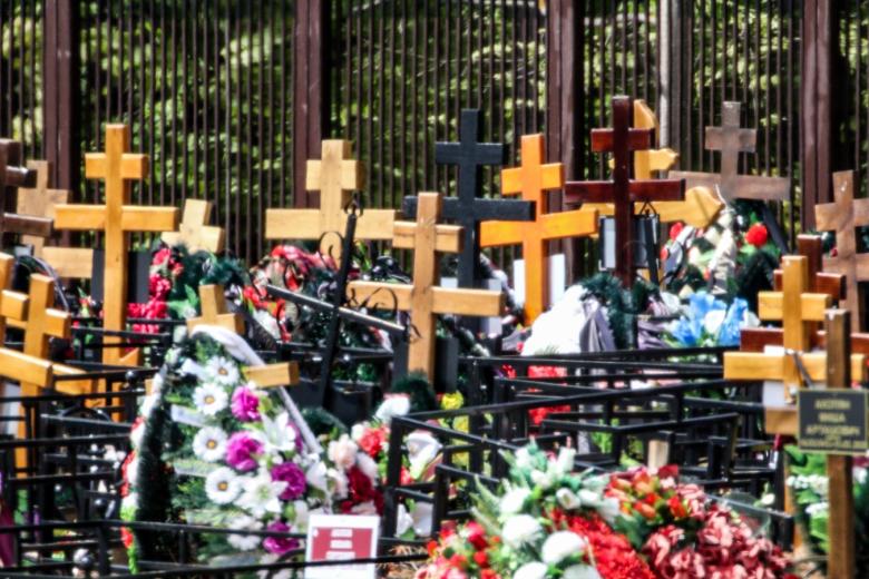 В России заметили оживление на рынке ритуальных услуг