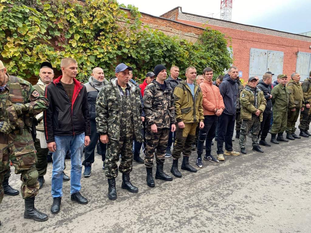 Чак вагнер в курске. Молькино ЧВК Вагнер. База Молькино группа Вагнера. Краснодар Молькино ЧВК. Лагерь ЧВК Вагнера в Молькино.
