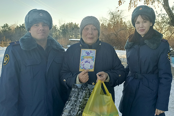 Ветеранов УФСИН России по Амурской области поздравили с праздником