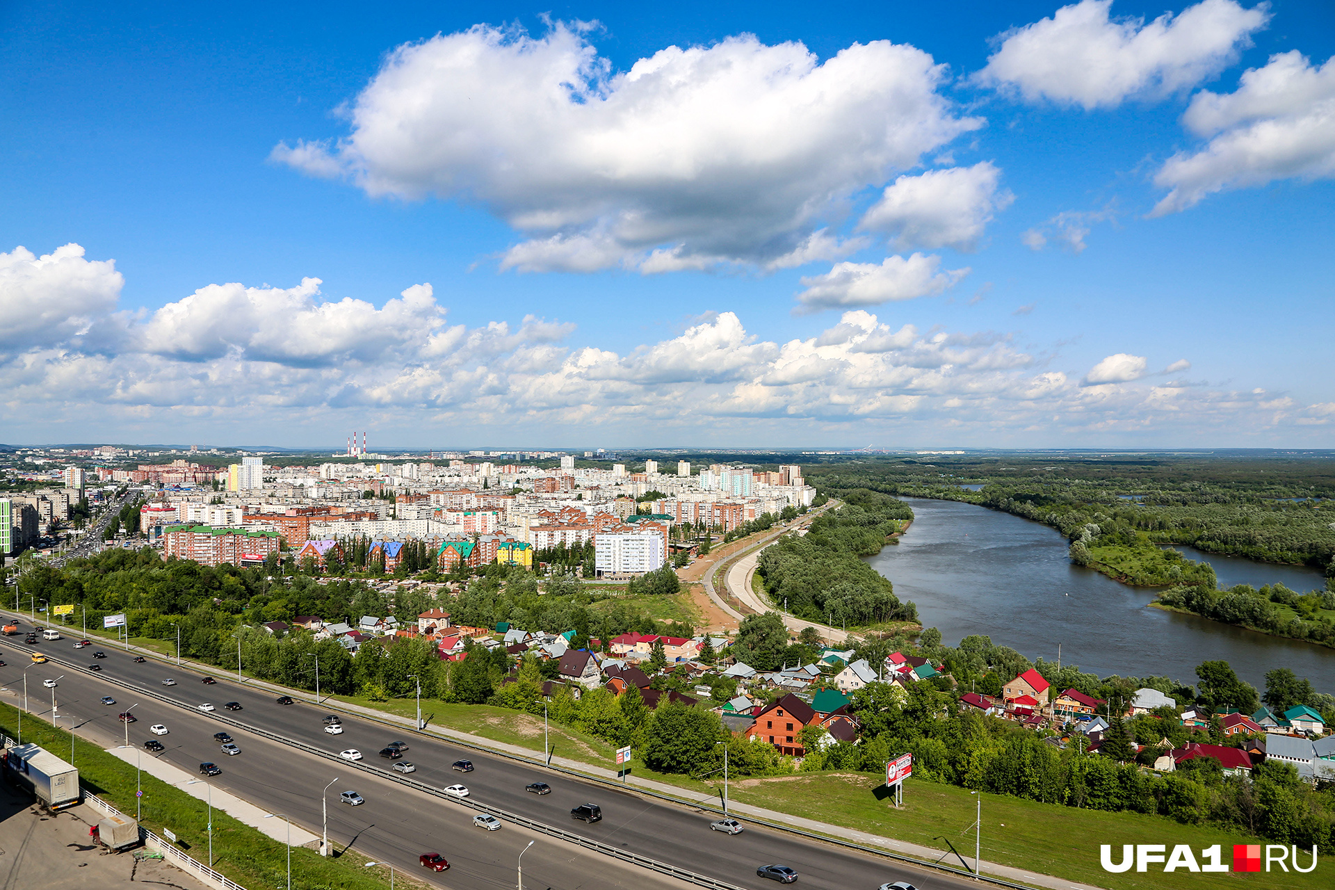 Фотографии уфы. Город Уфа с высоты птичьего полета. Уфа город Сипайлово. Сипайлово с высоты птичьего полета. Уфа вид с птичьего полета.