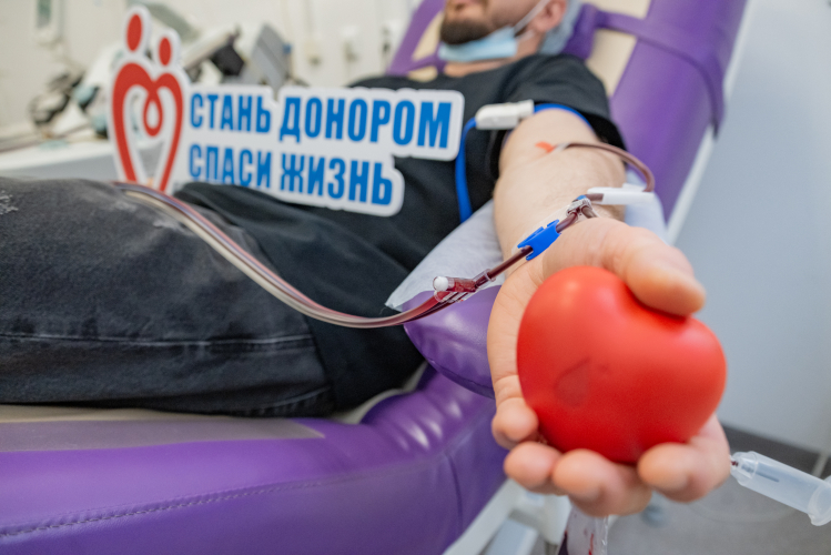 В Севастополе 12,5 млн рублей выделили на поддержку доноров крови 