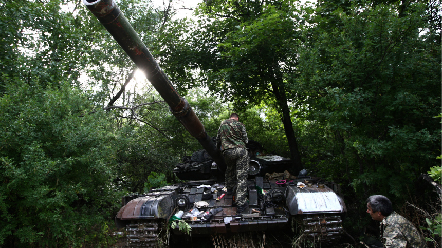 Украинский военный угнал танк и перешел на сторону ВС РФ