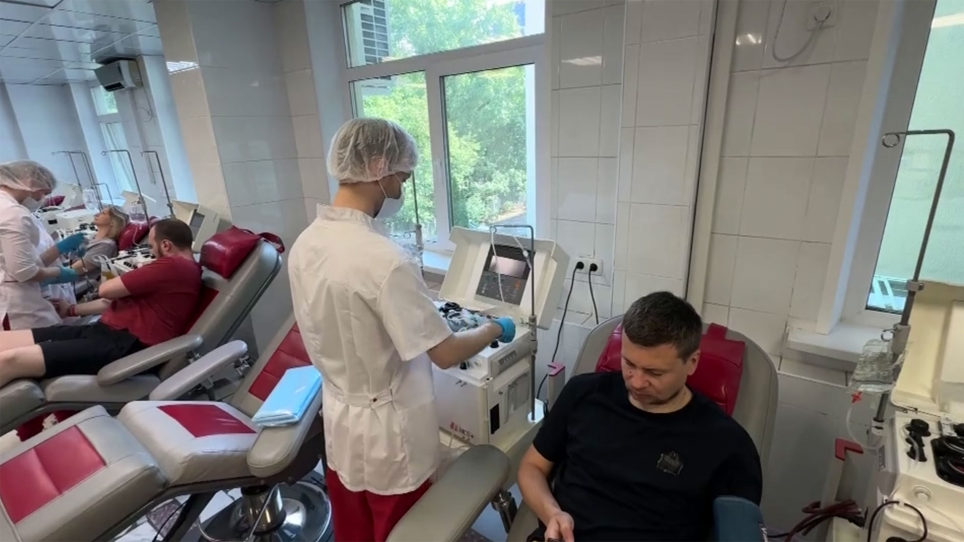 ФМБА: новые технологии позволяют донорам сдать кровь почти без участия медиков