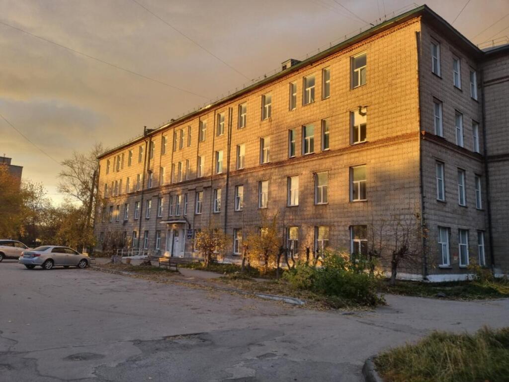 ВПО №1 на ул. Островского в Бердске построили в 60-х годах