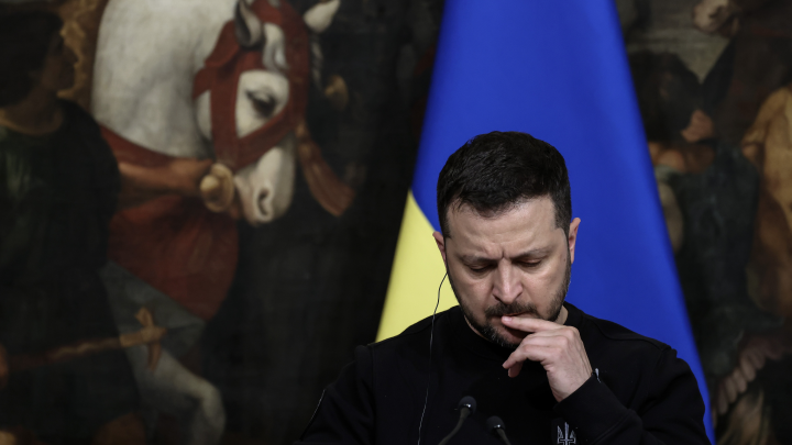 Теперь понятно, почему король Швеции демонстративно не пожал руку Зеленскому. Русские объяснили: На опыте