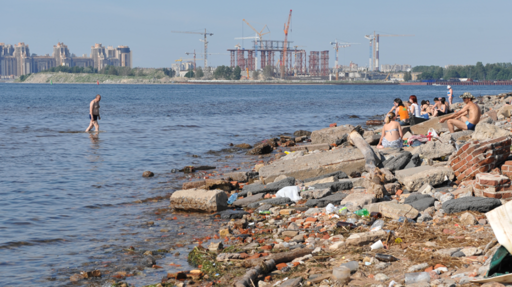 Где можно искупаться в питере. Пляж в Питере. Санкт-Петербург купаться. Пляж Акватория. Места для купания в Адмиралтейском районе.