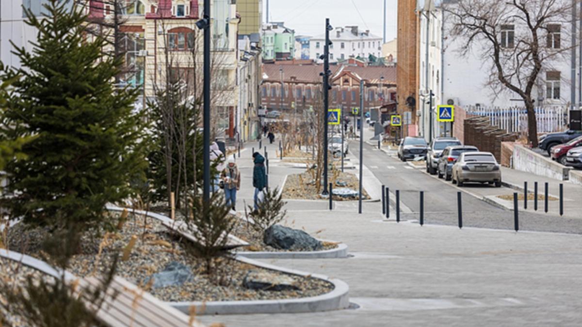 Благоустройство улицы Мордовцева во Владивостоке