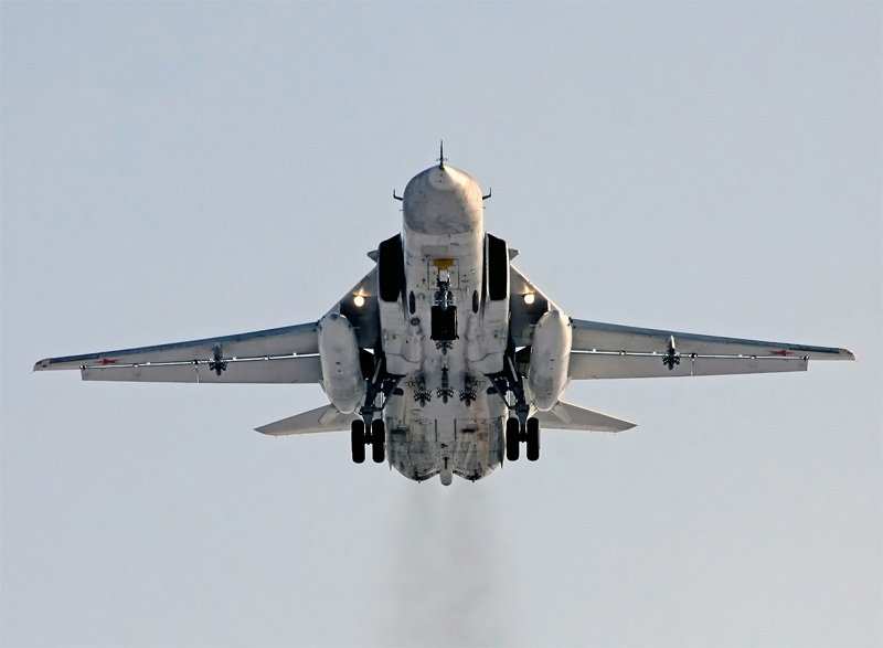 Над Бахмутом сбит штурмовик Су-24 ЧВК «Вагнер» | Русская весна