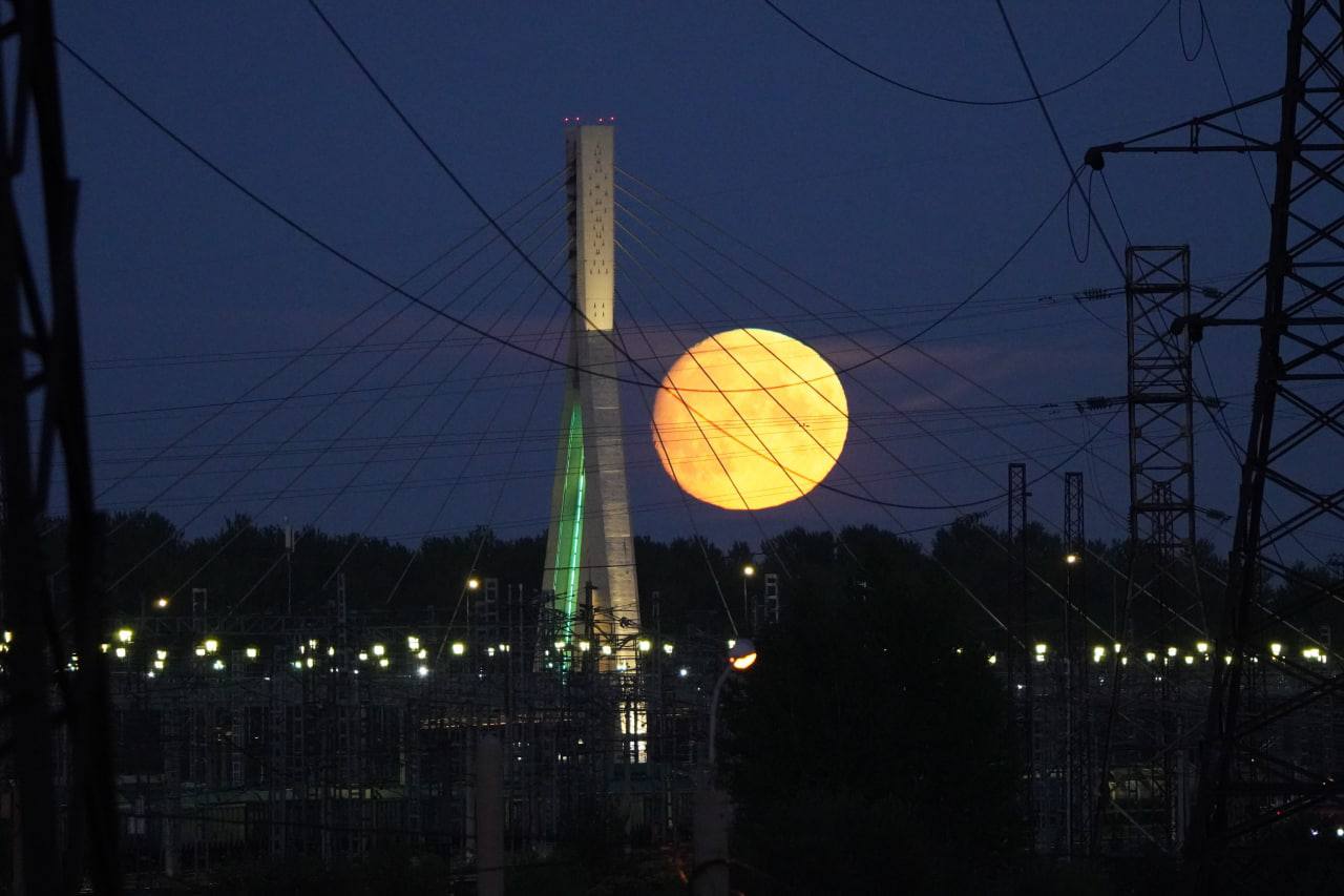 Супер луние Санкт Петербург