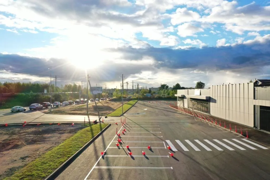 истринская сош 3. хелипорт истра стрекоза. цска балашиха северный. автогородок в парке. новый пляж в истре.