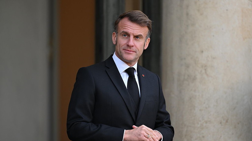 Французский военный ушёл со сцены во время речи Макрона об армии