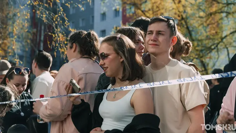 Фоторепортаж: Томск отметил День радио