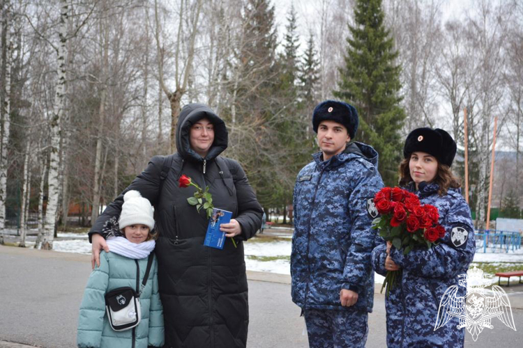 В Управлении Росгвардии по Республике Коми прошли мероприятия, посвященные Дню матери