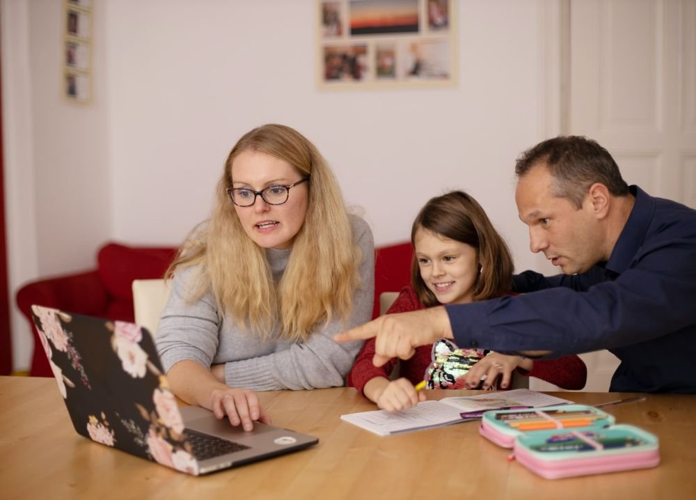 У строгих родителей врастают полные дети