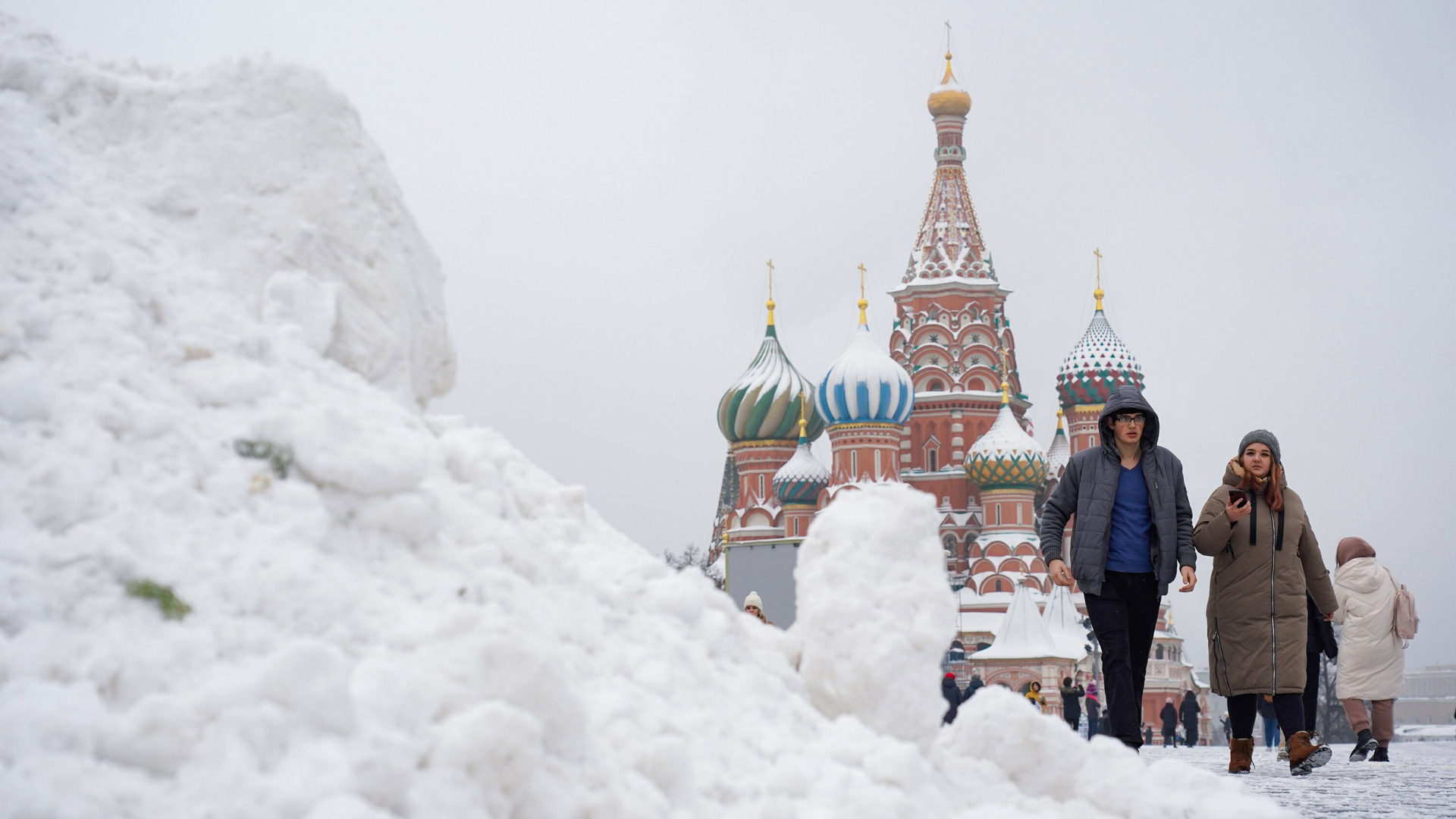 москва сугробы