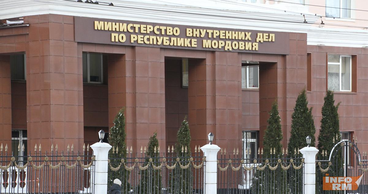 Подростка и двух его взрослых друзей осудят в Саранске за разбойное нападение 