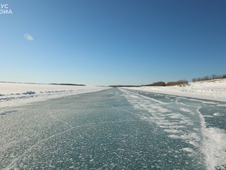 Мужчина погиб, провалившись под лед на реке Колыма
