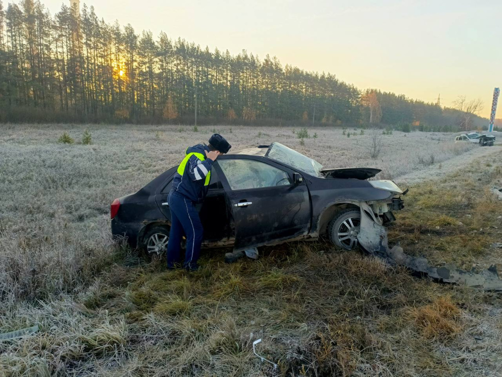 В Богдановичском районе в ДТП погиб человек | На Урале мужчина погиб в ДТП 