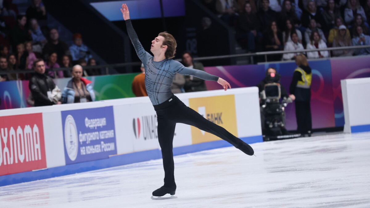 Фигурист Кондратюк — о победе на этапе Гран‑при в Магнитогорске: «Была глупая и стыдная ошибка на тулупе»