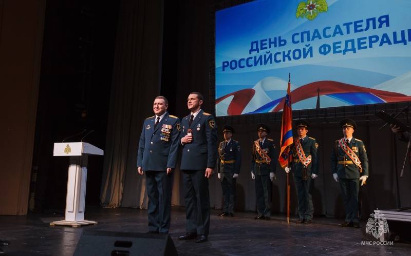 Торжественное мероприятие, посвященное Дню спасателя Российской Федерации, прошло в Пскове